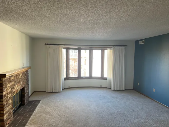 $315,000 | 220 8th Street South, Unit D4, Fargo, ND 58103