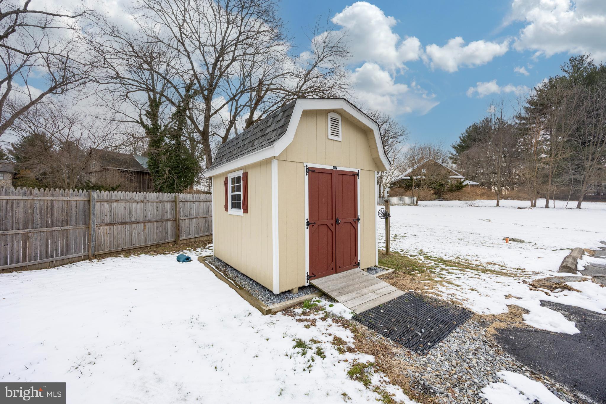 547 Northbrook Road West Chester, PA 19382 - Photo 28 of 35 a view of backyard of the house
