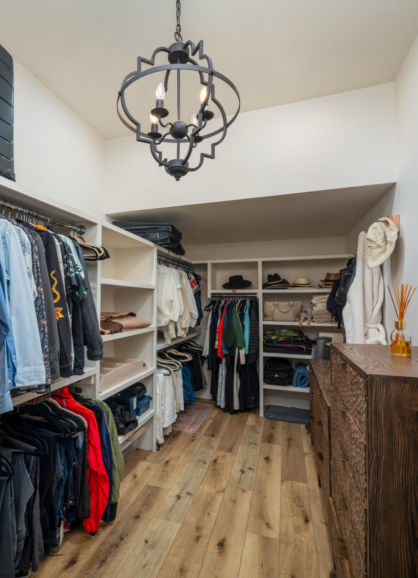1580 Red Feather Way Hailey, ID 83333 - Photo 18 of 37 Primary Closet