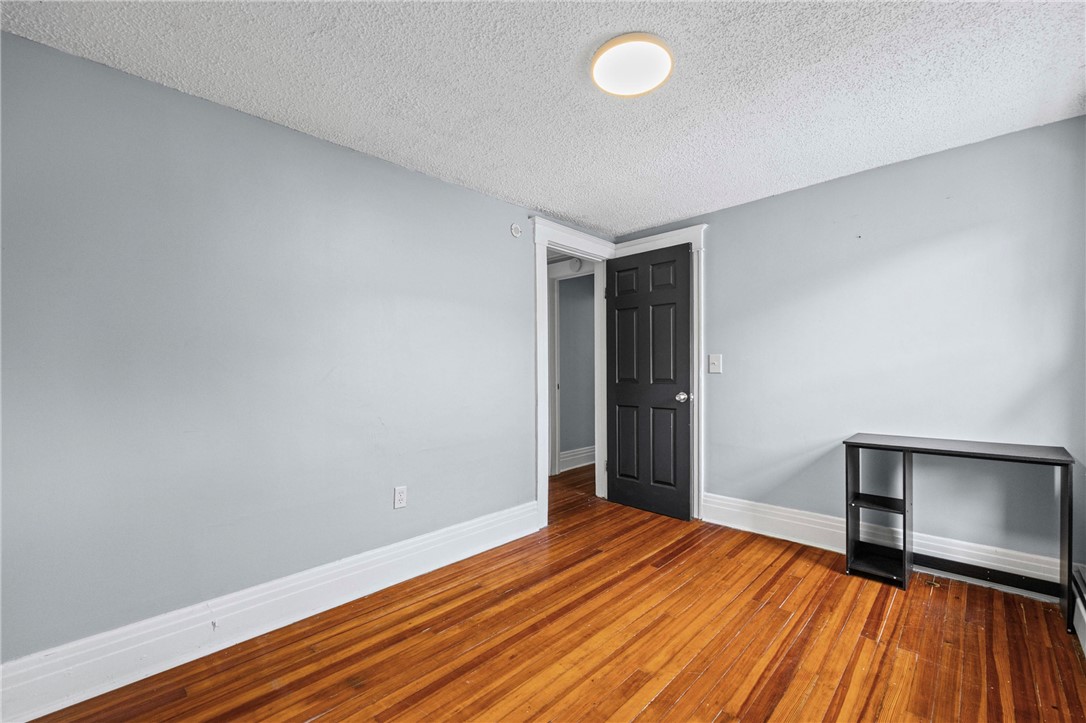 171 Oakland Street Rochester, NY 14620 - Photo 31 of 50