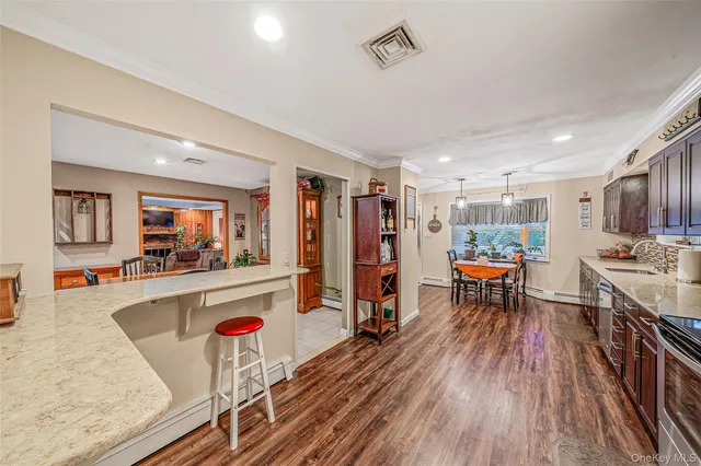 $669,000 | 1277 Hummel Avenue, Holbrook, NY 11741