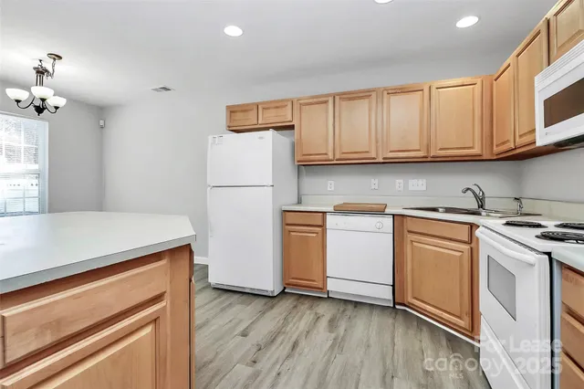 $1,725 | 11164 Saintsbury Place, Charlotte, NC 28270