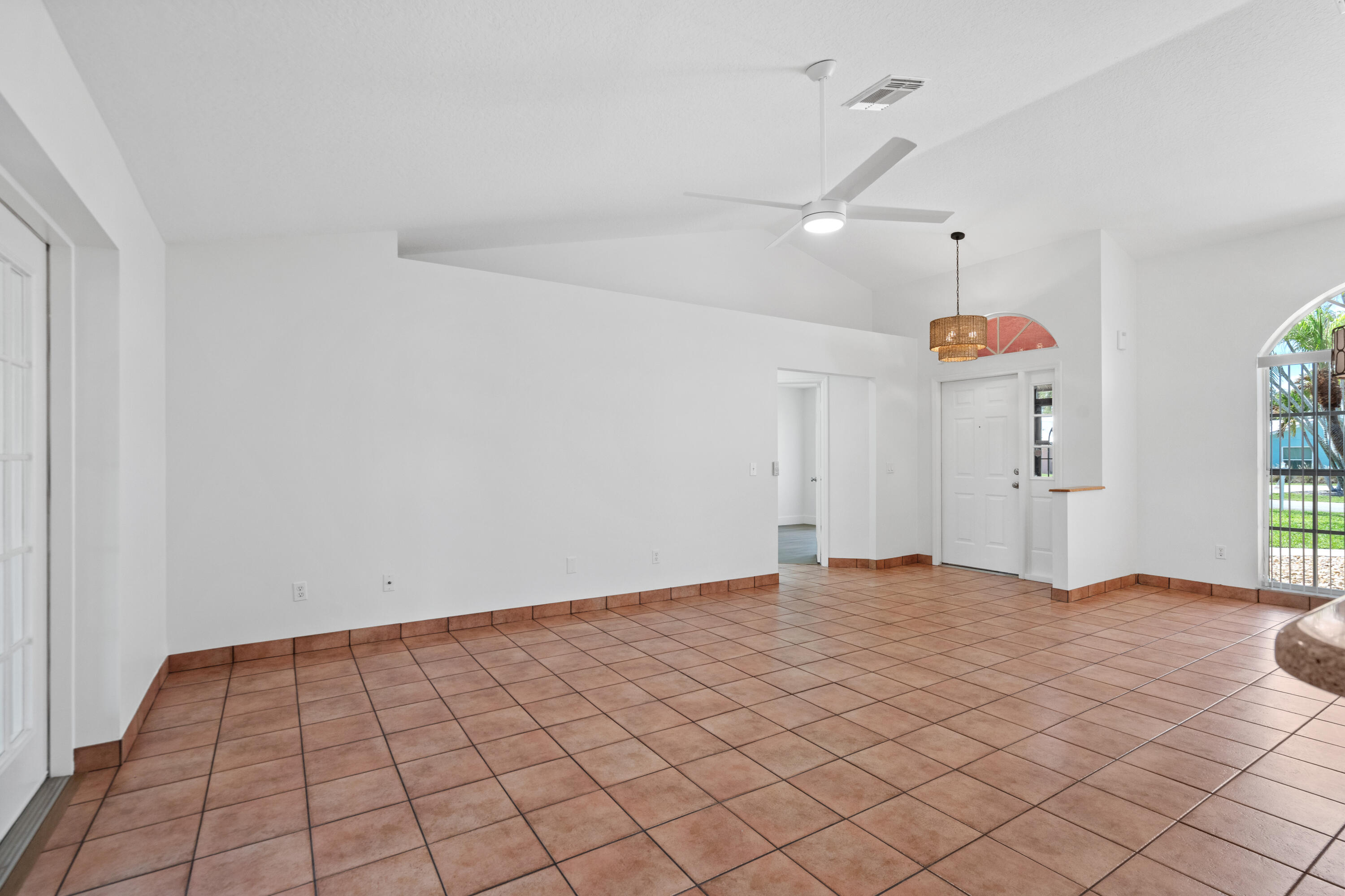 4824 Southeast Pilot Way Stuart, FL 34997 - Photo 30 of 52 DSC08123