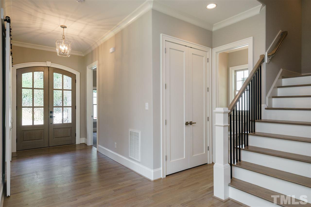 2700 Ashland Street Raleigh, NC 27608 - Photo 3 of 25