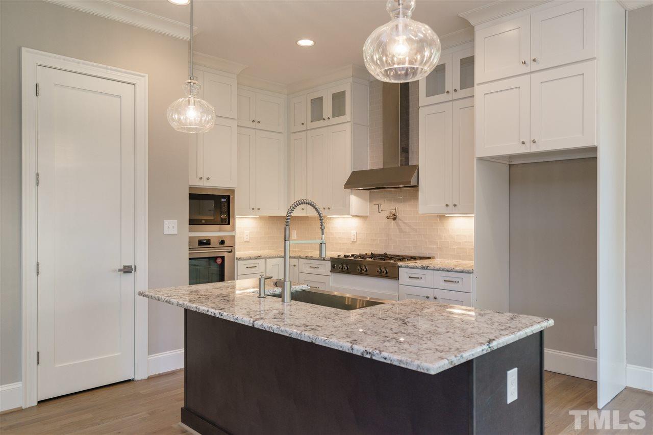 2700 Ashland Street Raleigh, NC 27608 - Photo 10 of 25