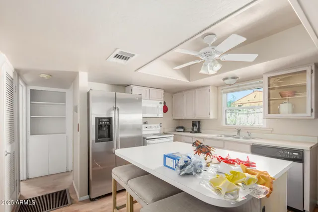 $525,000 | 855 East Wickenburg Way, Wickenburg, AZ 85390