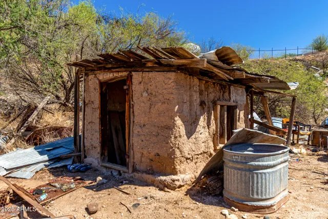 $525,000 | 855 East Wickenburg Way, Wickenburg, AZ 85390