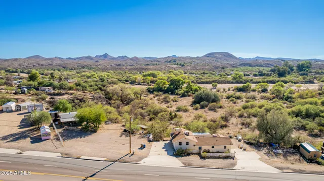 $525,000 | 855 East Wickenburg Way, Wickenburg, AZ 85390