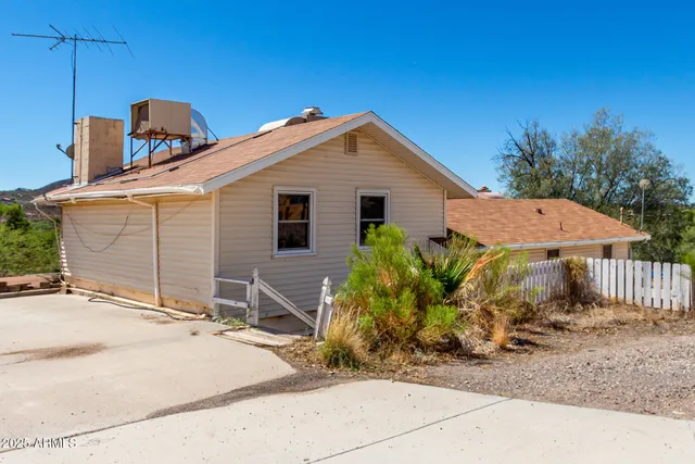$525,000 | 855 East Wickenburg Way, Wickenburg, AZ 85390