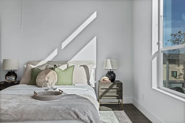 $3,695 | 2317 Moser Avenue, Unit 102, Dallas, TX 75206