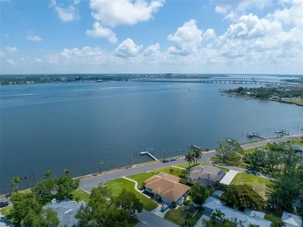 $899,000 | 2305 Riverview Boulevard, Bradenton, FL 34205