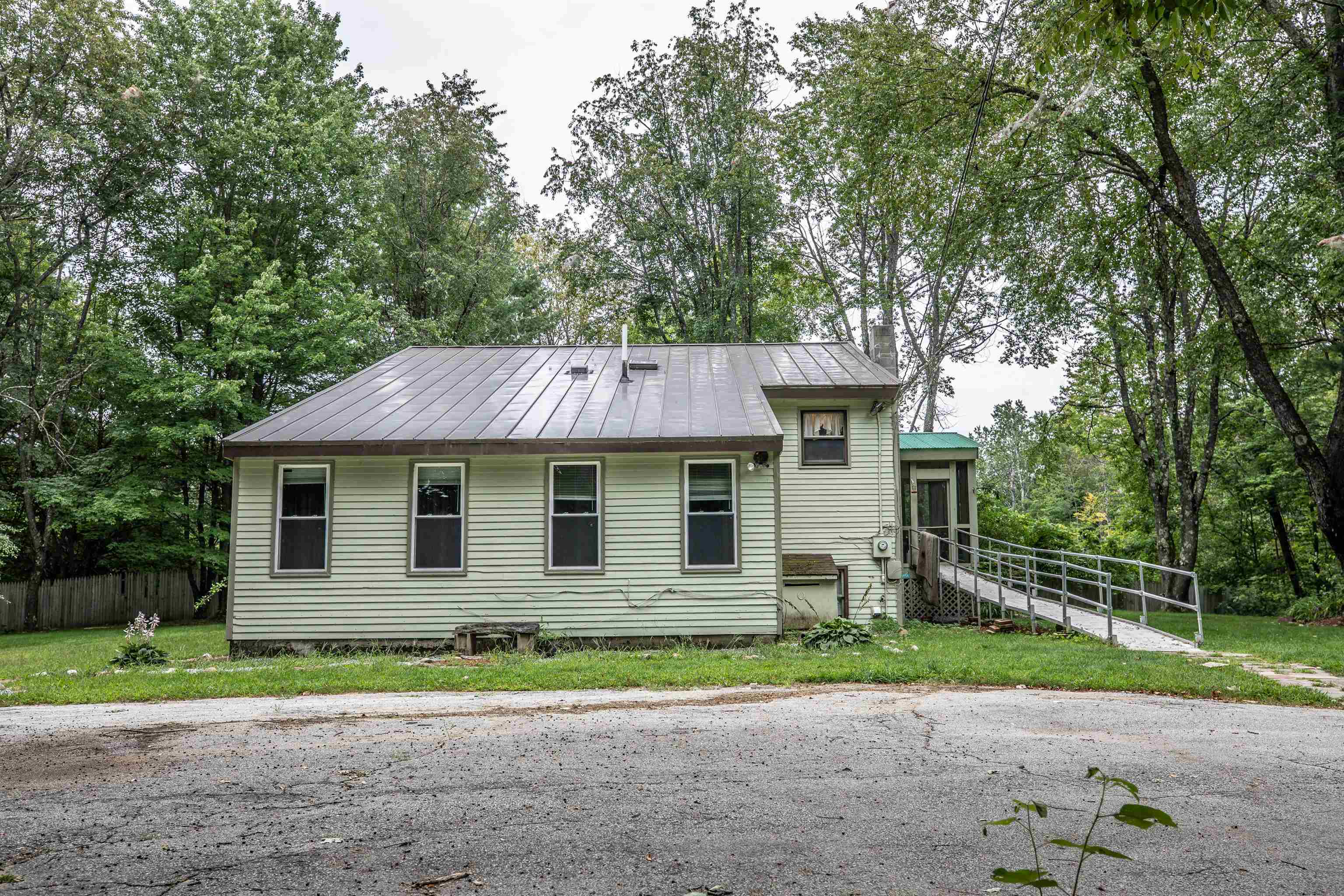 39 Forest Road Weare, NH 03281 - Photo 20 of 39