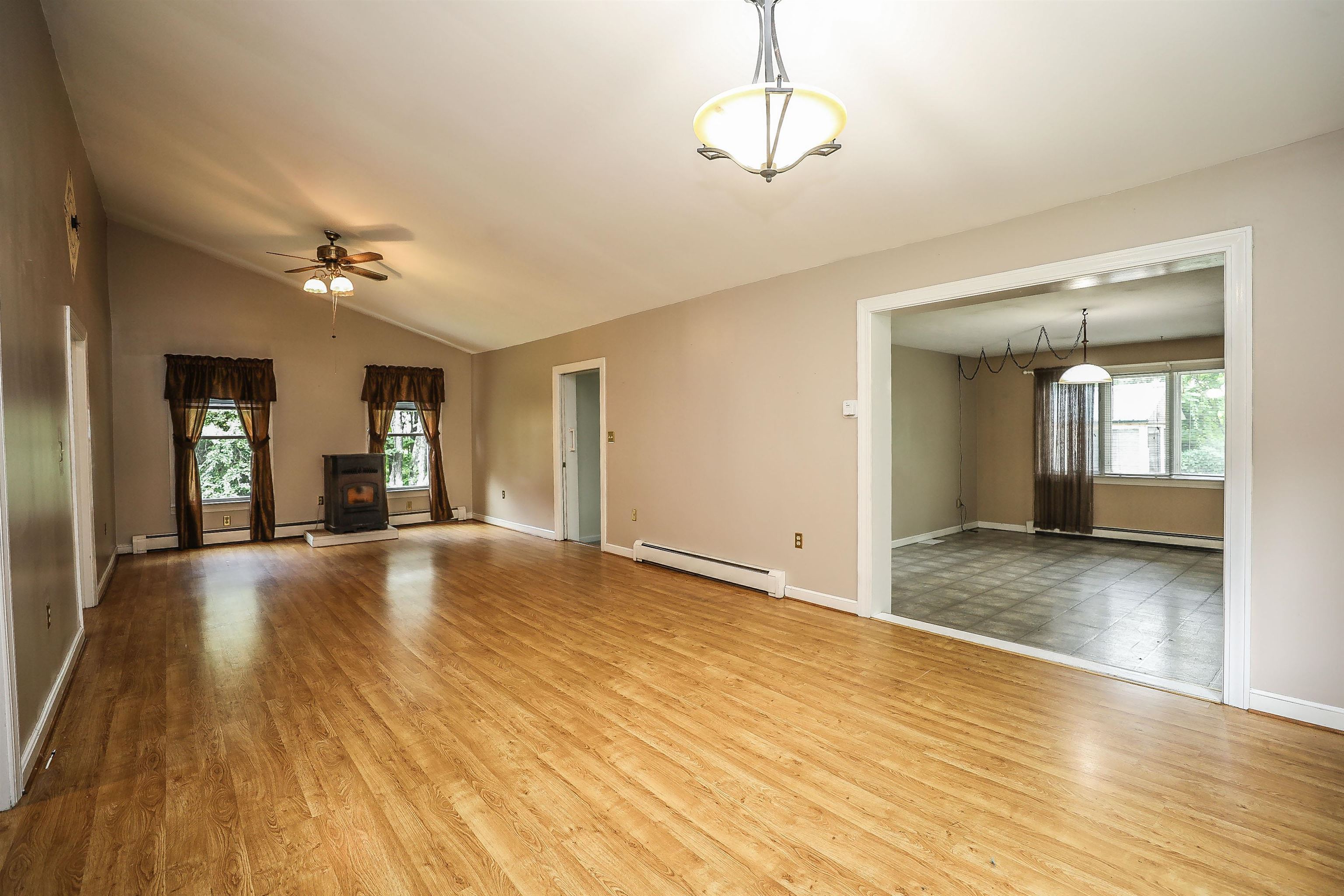 39 Forest Road Weare, NH 03281 - Photo 7 of 39