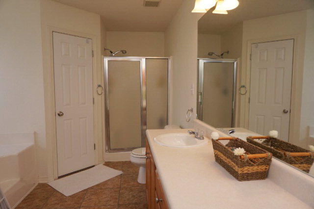 27810 Rileywood Drive Daphne, AL 36526 - Photo 9 of 16 Master bath
