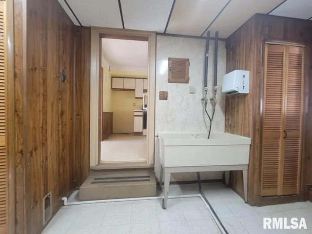 $87,500 | 103 Marion Street, North Pekin, IL 61554