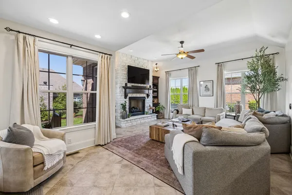 $868,500 | 621 Gardenia Way, Murfreesboro, TN 37130
