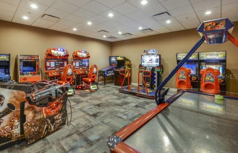 2479 Dubai Street Kissimmee, FL 34747 - Photo 66 of 70 a view of a room with gym equipment