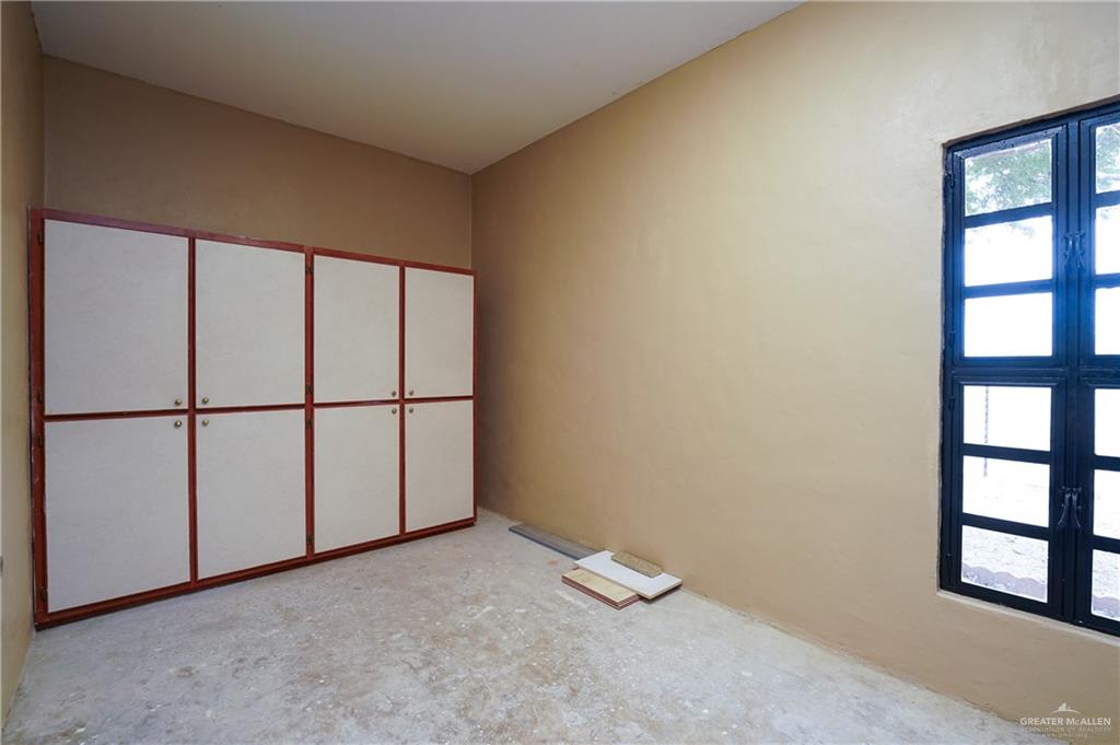 3178 El Campo Road Rio Grande City, TX 78582 - Photo 33 of 40 an empty room with windows