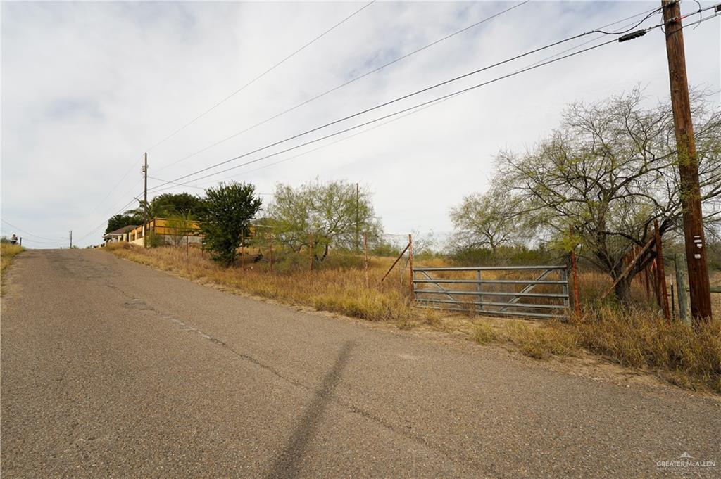 3178 El Campo Road Rio Grande City, TX 78582 - Photo 5 of 40 a view of a yard