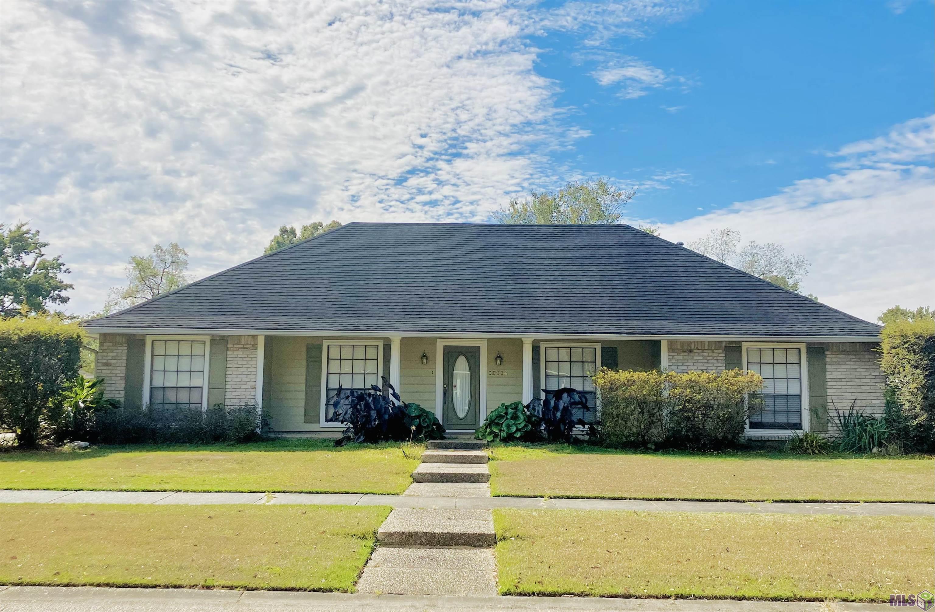 13716 Cedar Ridge Avenue Baton Rouge, LA 70817 - Photo 1 of 14 Gallery Image 1
