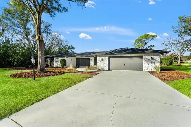 $479,900 | 8019 River Country Drive, Weeki Wachee, FL 34607