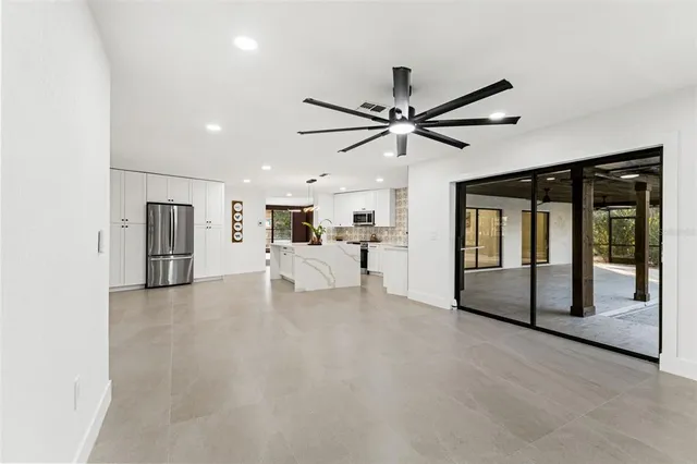 $479,900 | 8019 River Country Drive, Weeki Wachee, FL 34607