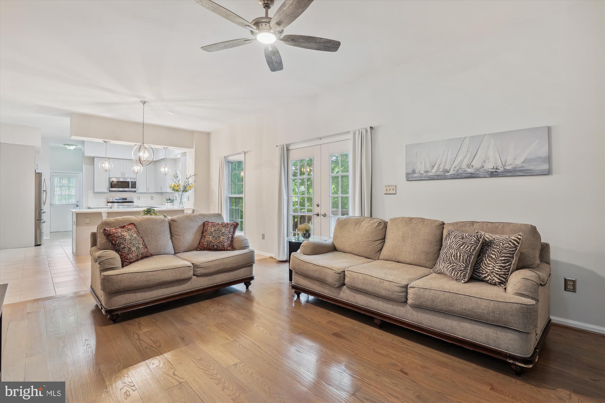 15895 Northgate Drive Dumfries, VA 22025 - Photo 11 of 39 Spacious family room