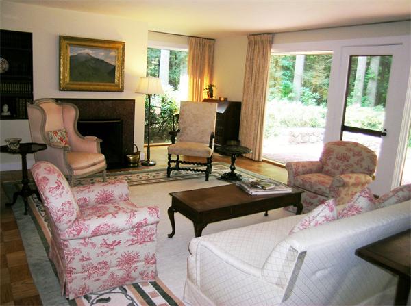 121 Old Concord Road Lincoln, MA 01773 - Photo 2 of 17 Gallery Image 2