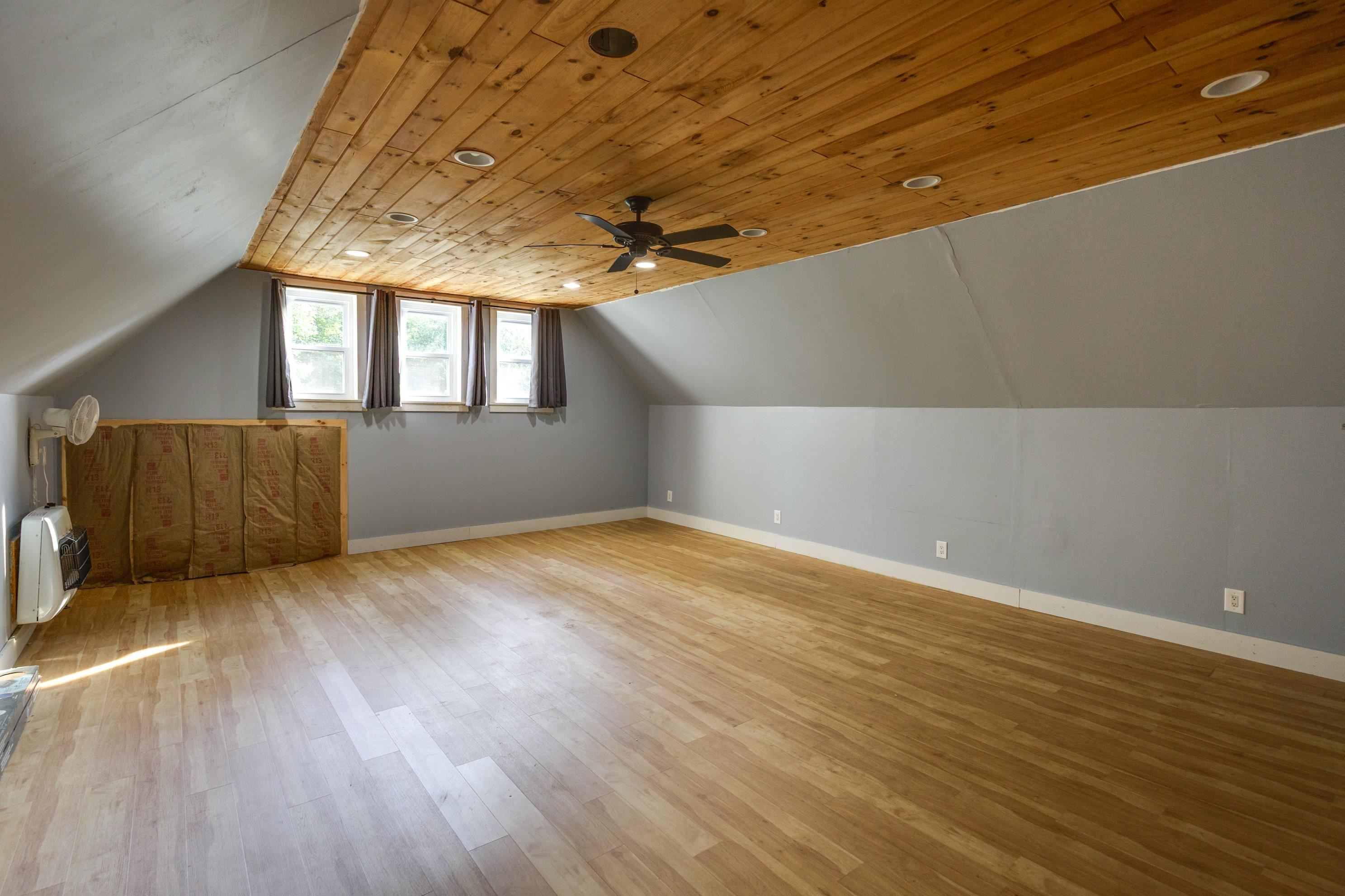 29 Candia Road Deerfield, NH 03037 - Photo 33 of 44