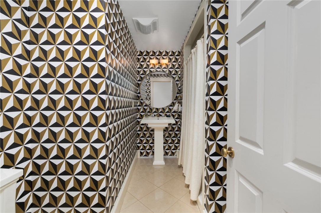 543 Woonsocket Hill Road North Smithfield, RI 02896 - Photo 28 of 50 Gallery Image 28