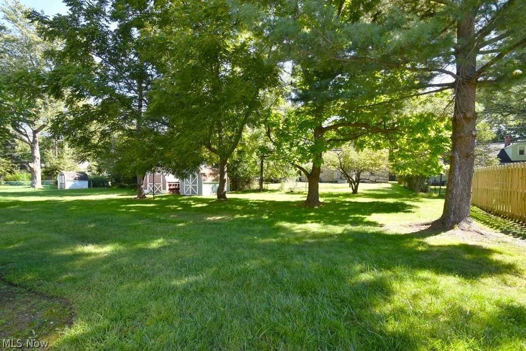 1369 Sunview Road Lyndhurst, OH 44124 - Photo 31 of 32
