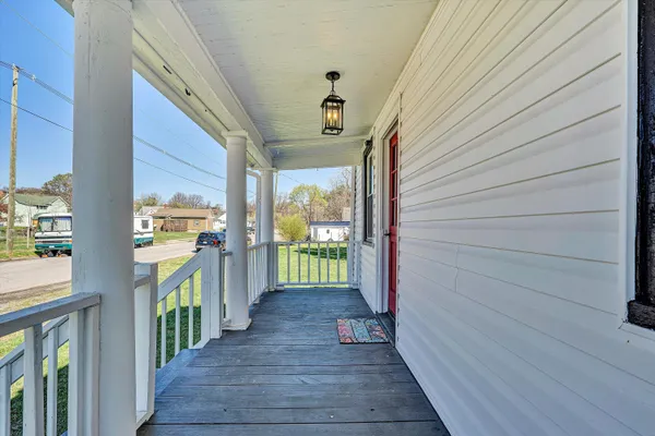 $2,100 | 402 7th Street, Salem, VA 24153