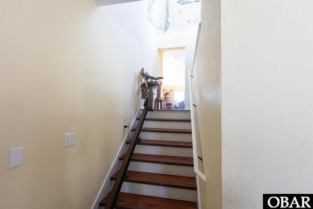 $1,100,000 | 104 Inlet Court, Kill Devil Hills, NC 27948