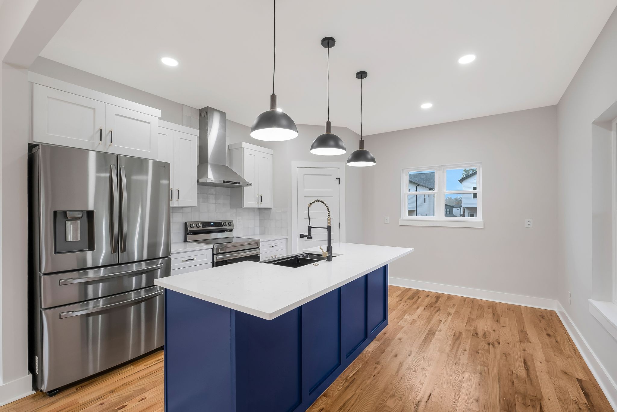 207 Paragon Mills Road Nashville, TN 37211 - Photo 7 of 32