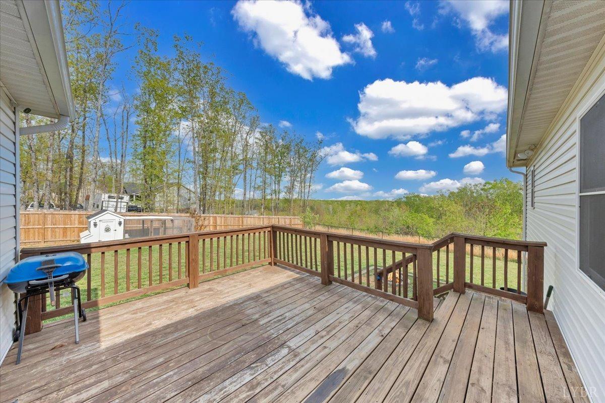 1400 Mountain Cut Road Appomattox, VA 24522 - Photo 24 of 55 a view of a balcony with wooden floor