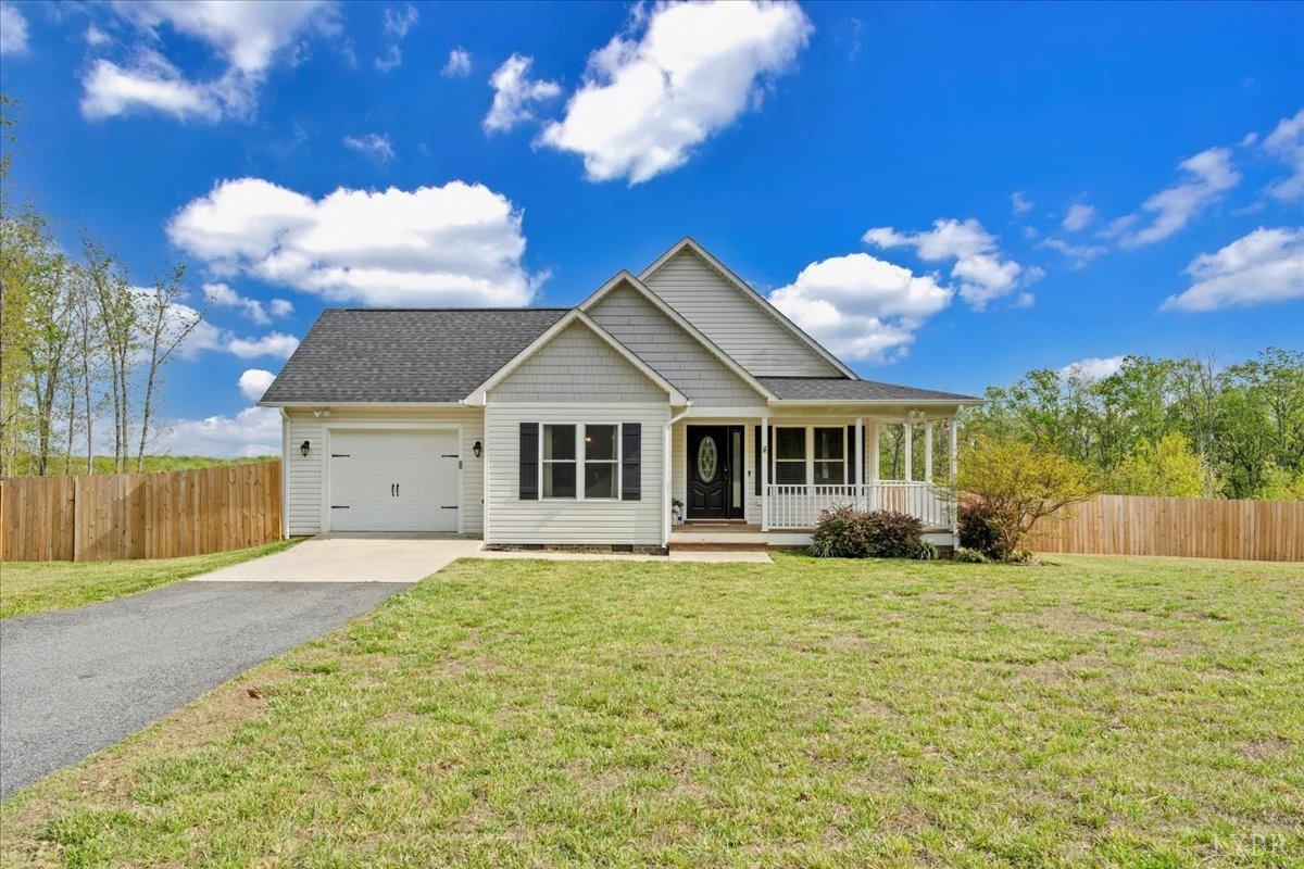 1400 Mountain Cut Road Appomattox, VA 24522 - Photo 35 of 55 a front view of a house with a yard