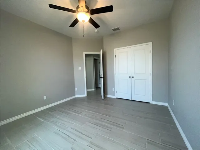 $2,400 | 3513 Pineda Street, Corpus Christi, TX 78414