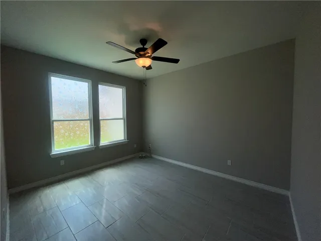 $2,400 | 3513 Pineda Street, Corpus Christi, TX 78414