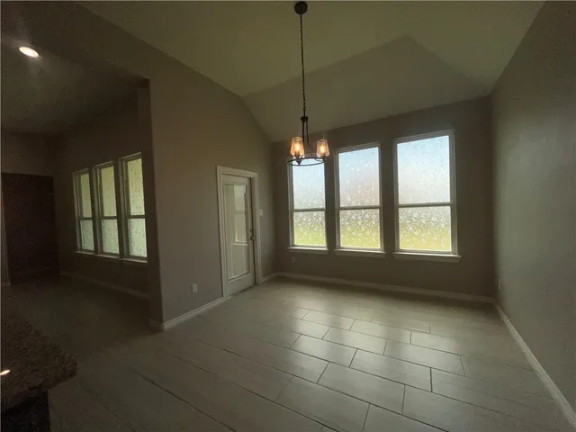 $2,400 | 3513 Pineda Street, Corpus Christi, TX 78414