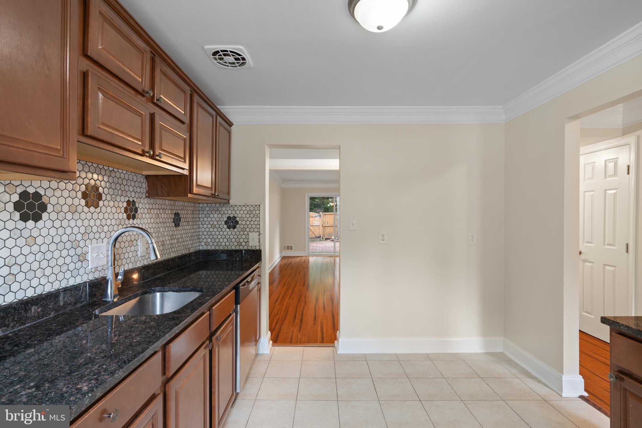 9292 Taney Road Manassas, VA 20110 - Photo 14 of 35