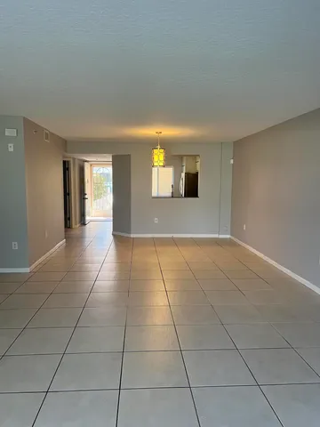 $2,700 | 5951 Regal Glen Drive, Unit 105, Boynton Beach, FL 33437