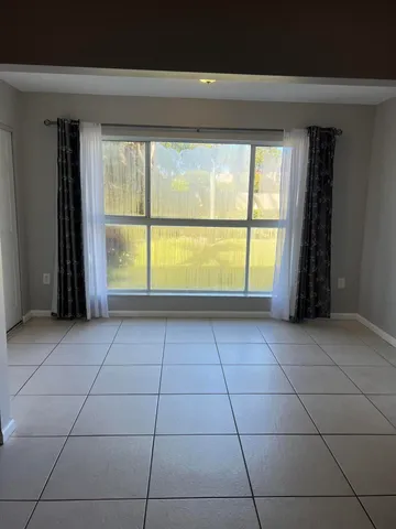 $2,700 | 5951 Regal Glen Drive, Unit 105, Boynton Beach, FL 33437