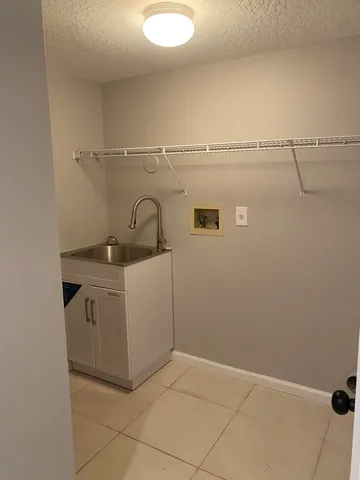 $2,700 | 5951 Regal Glen Drive, Unit 105, Boynton Beach, FL 33437