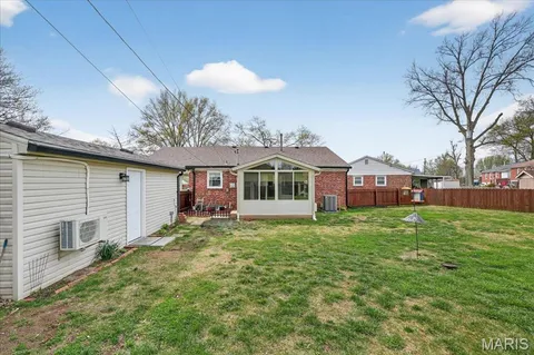 $255,000 | 7313 Yates Street, St. Louis, MO 63116