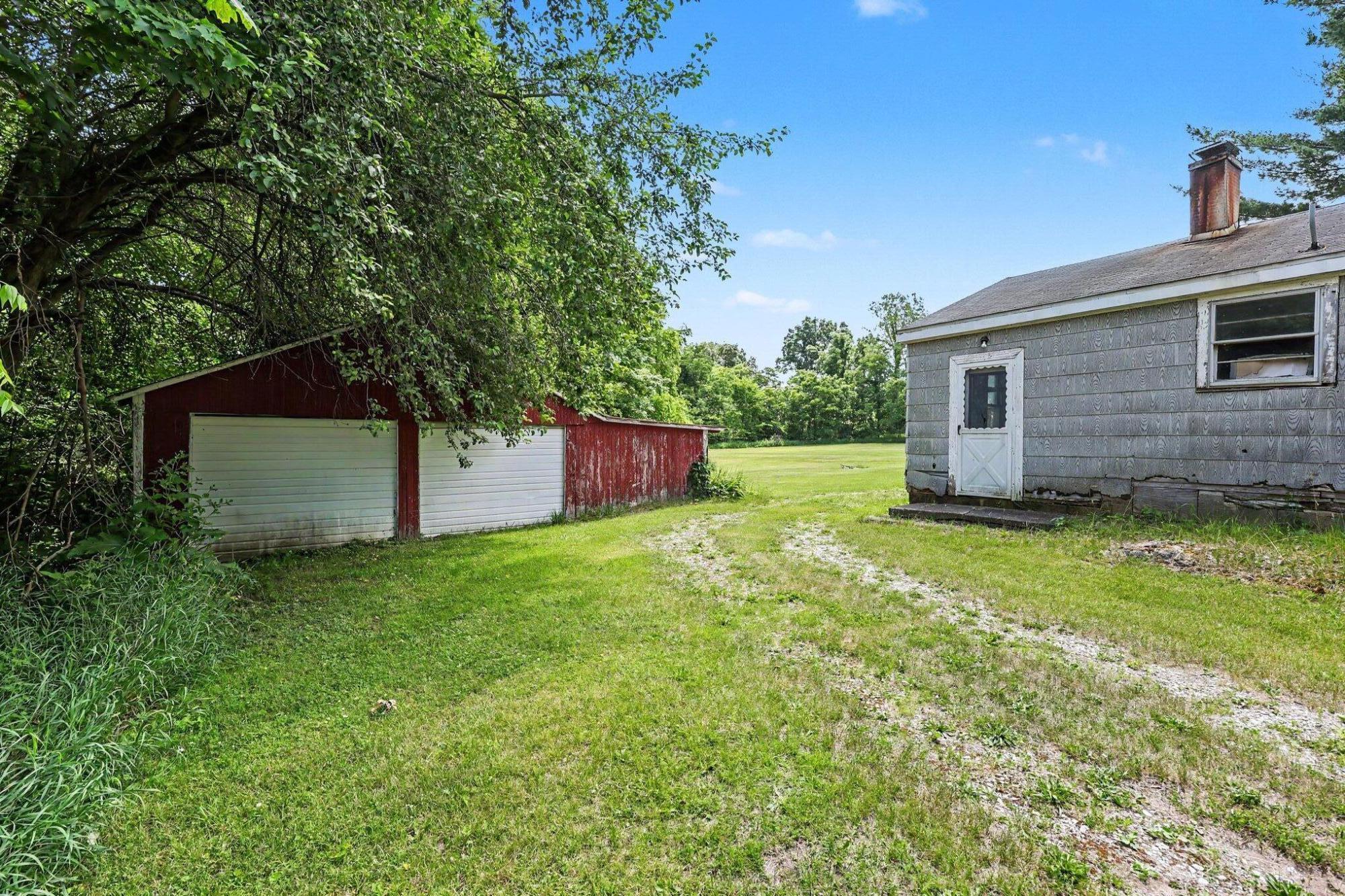 5901 Sharon Hollow Road Manchester, MI 48158 - Photo 3 of 21 007_file_1490