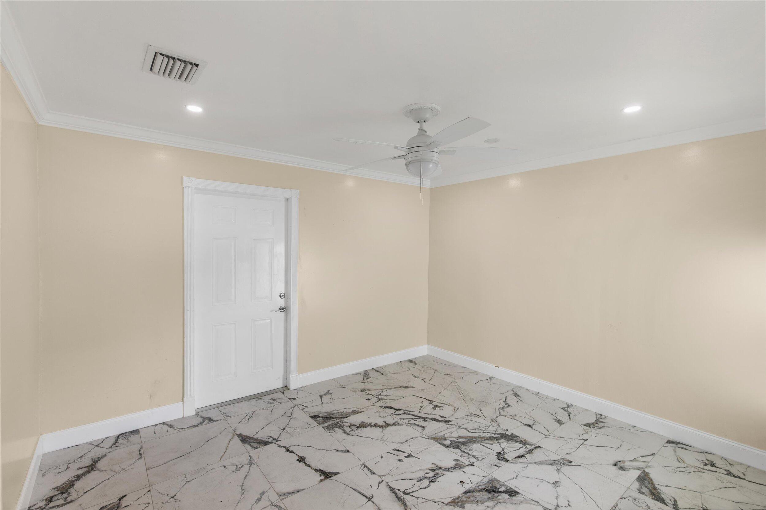 21025 3rd Avenue Cudjoe, FL 33042 - Photo 26 of 43 a view of a big room