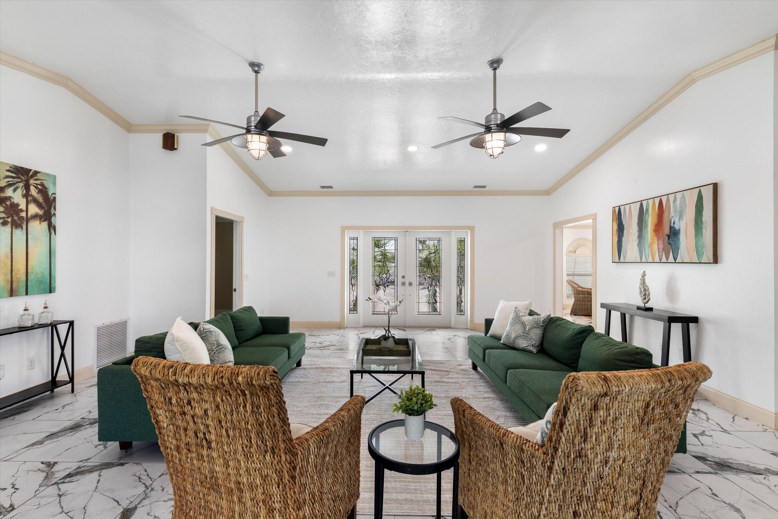 21025 3rd Avenue Cudjoe, FL 33042 - Photo 5 of 43 Living Room