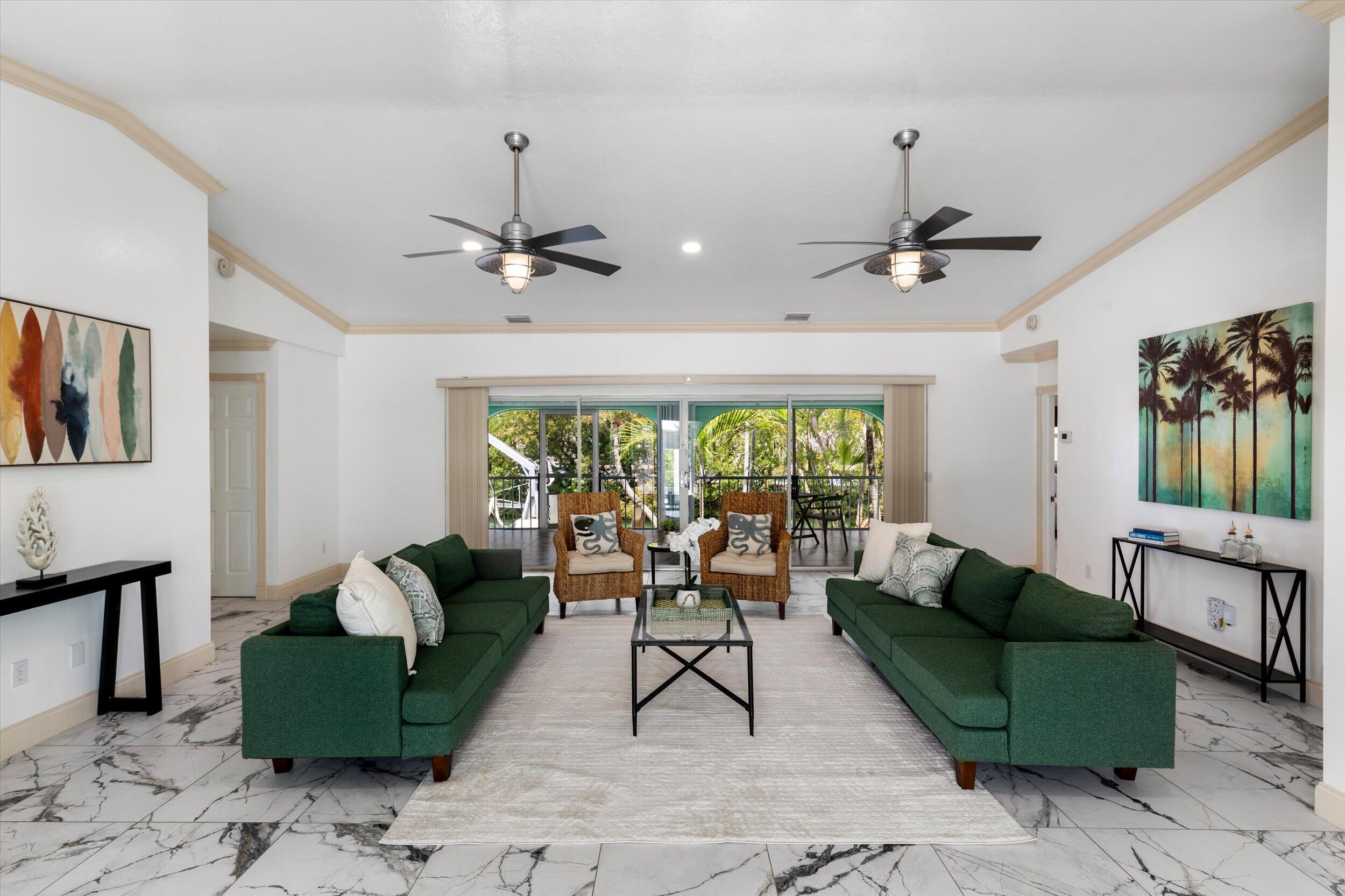 21025 3rd Avenue Cudjoe, FL 33042 - Photo 6 of 43 Living Room