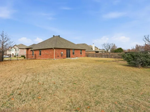 $320,000 | 1221 Oakbrook Street, Prosper, TX 75078