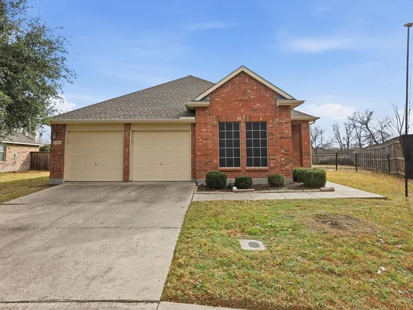 $320,000 | 1221 Oakbrook Street, Prosper, TX 75078